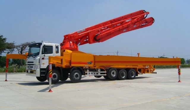 concrete pump truck 